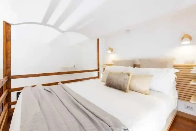 Aurelia 30- Cozy Flat