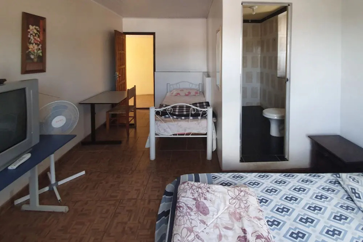 OYO Grande Hotel