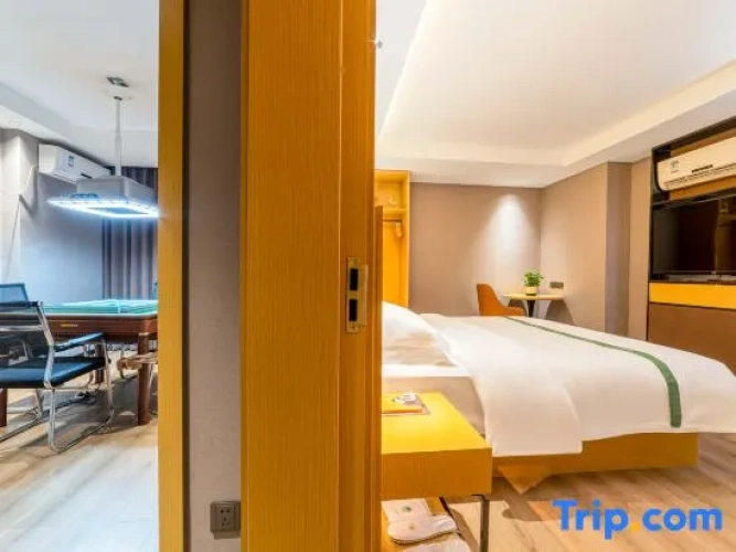 Double Suite