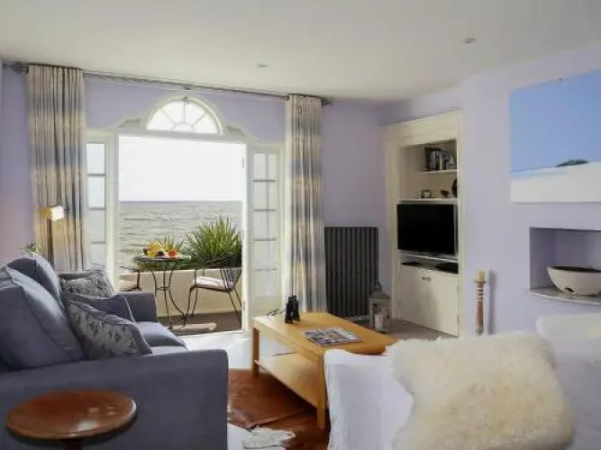 Seascape Apartment