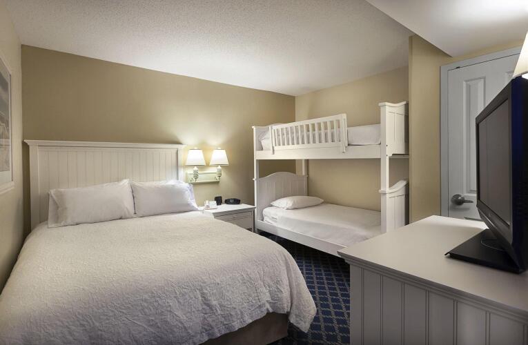 Hampton Inn & Suites Myrtle Beach/Oceanfront Over view