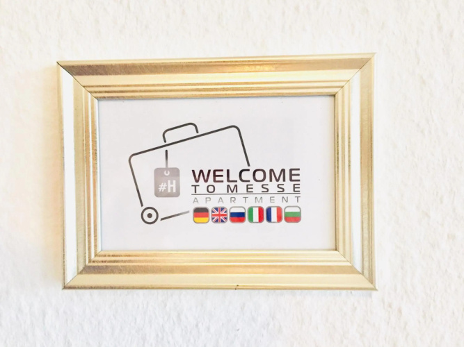 Welcome to Messe!!-Apartment&Balcony