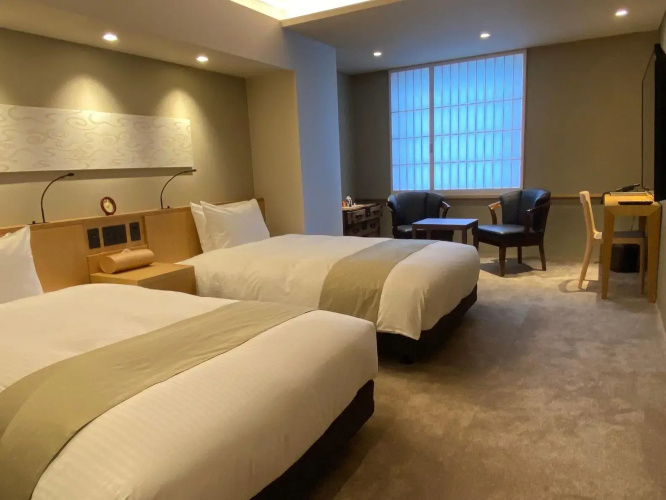 Kaminarimon Ryokan