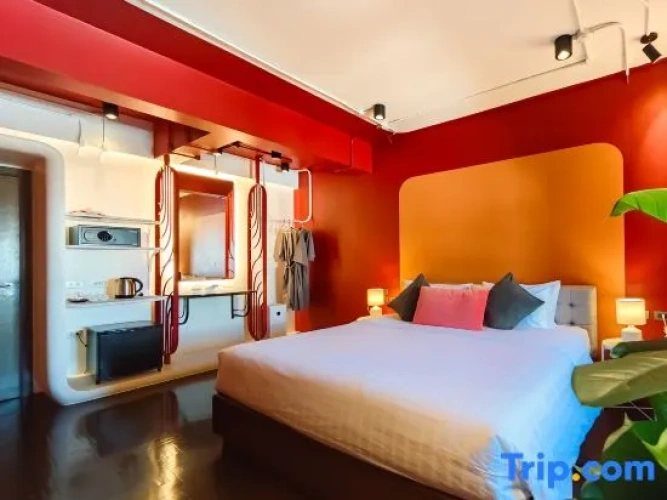 2 Bedrooms Suite