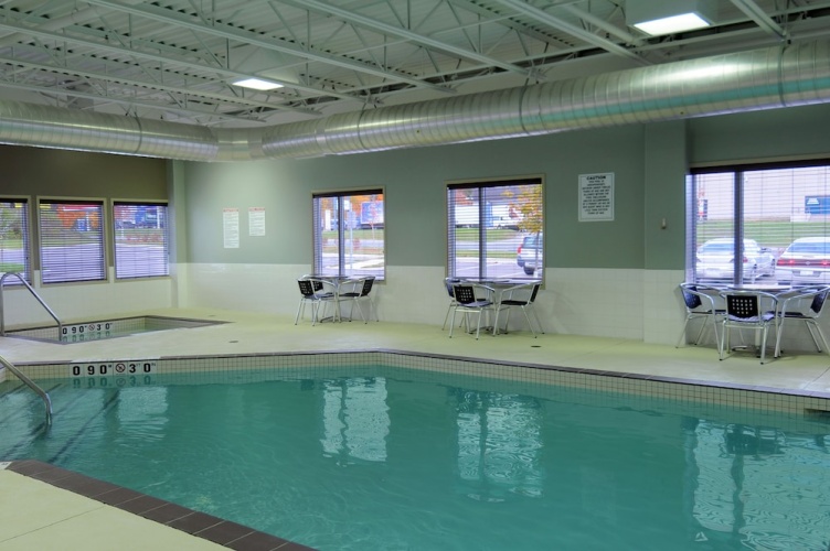 Super 8 by Wyndham Peterborough photo 14