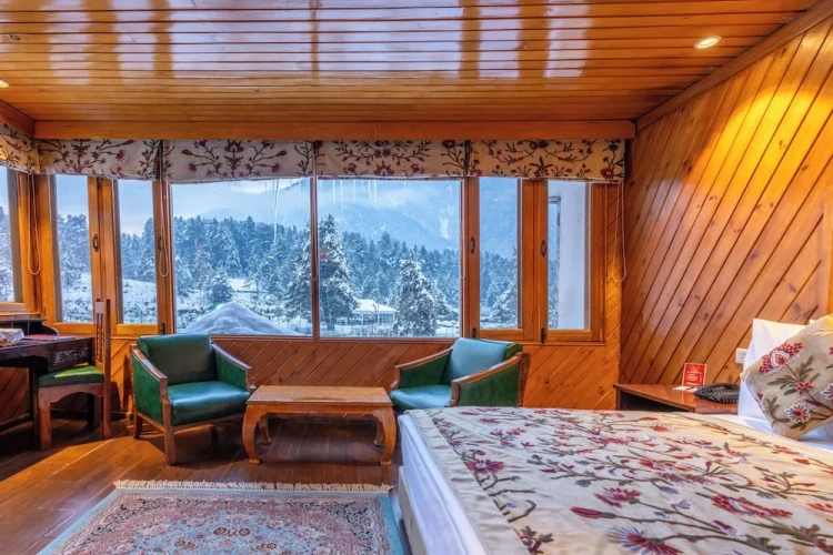 Deluxe room with river view