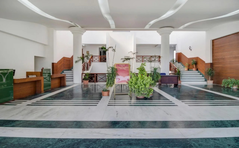 Rex Hotel by OYO