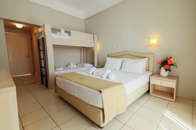 Bomo Tosca Beach Hotel