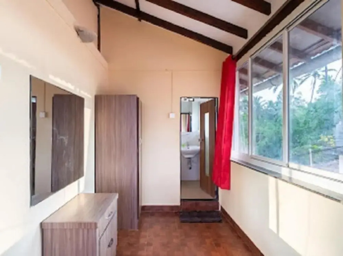 Colors by OYO Rooms