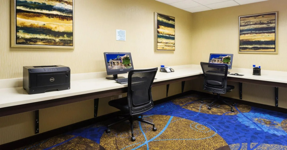 Holiday Inn Express & Suites Midland Loop 250 by IHG