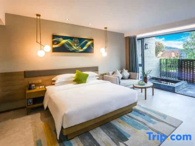 Standard Double room with view