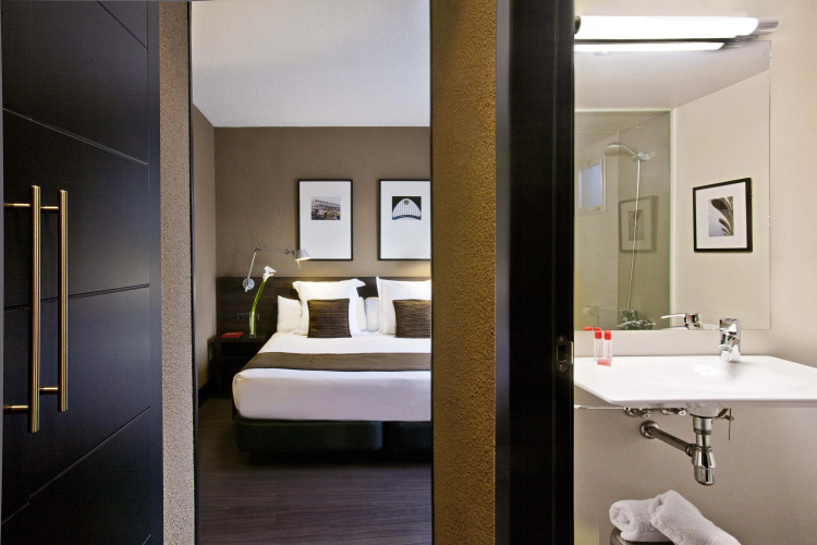 Hotel Medium Valencia photo 11