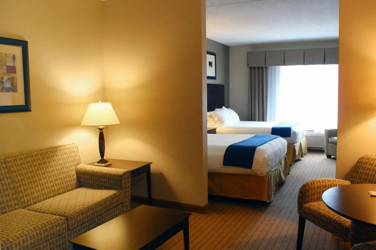 Holiday Inn Express Hotel & Suites Malone by IHG