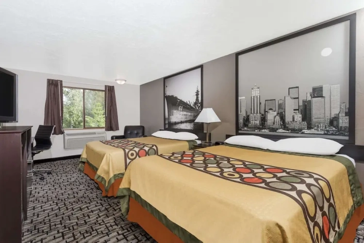 Quadruple Suite