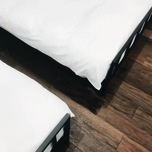 THE Root 2 HOTEL