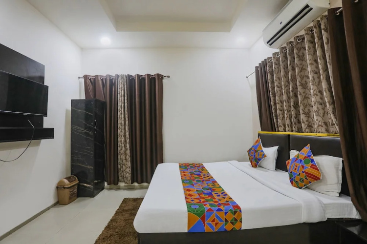 Fabhotel Paradise Stay Inn