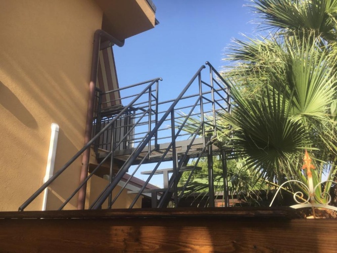 Standard Triple room with balcony