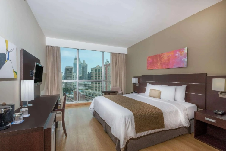 Tryp room