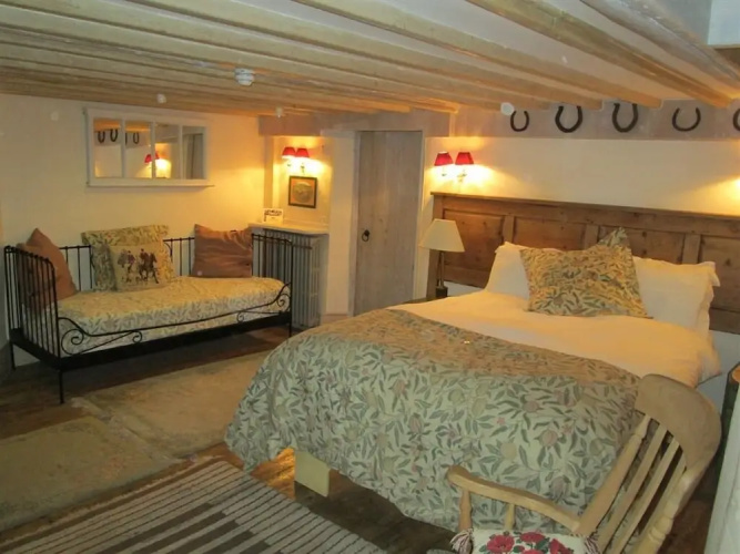 Alnwick Lodge