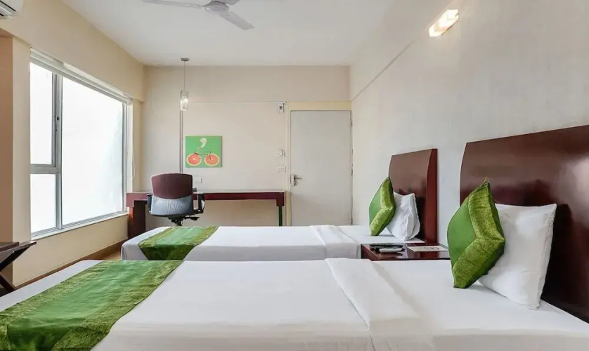Brooks Manor Service Apartments