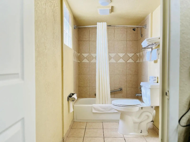 Econo Lodge Del Rio