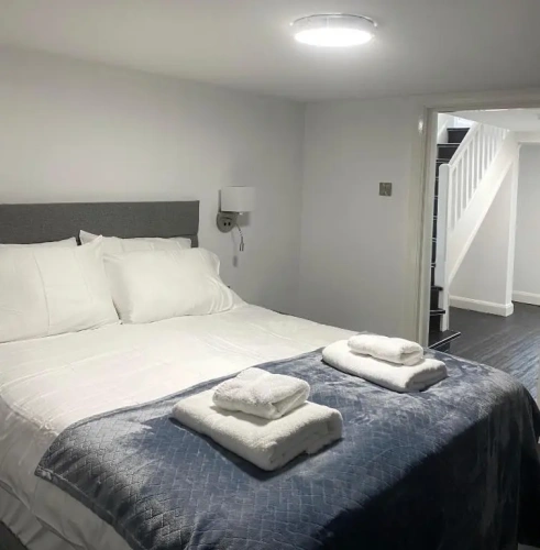 Deluxe Apartment