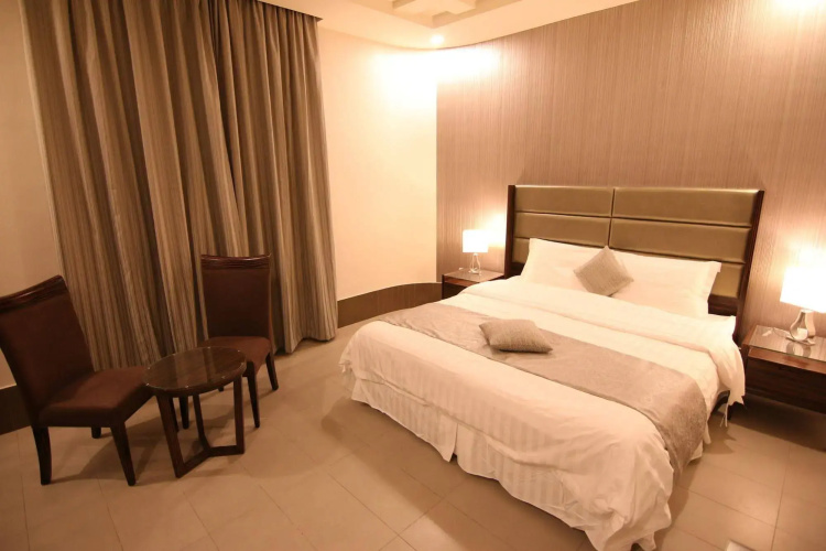 Fakhamet Al Hamra Hotel Apartments