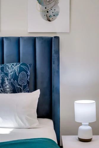 Upscale Urban Haven at City Suite 906