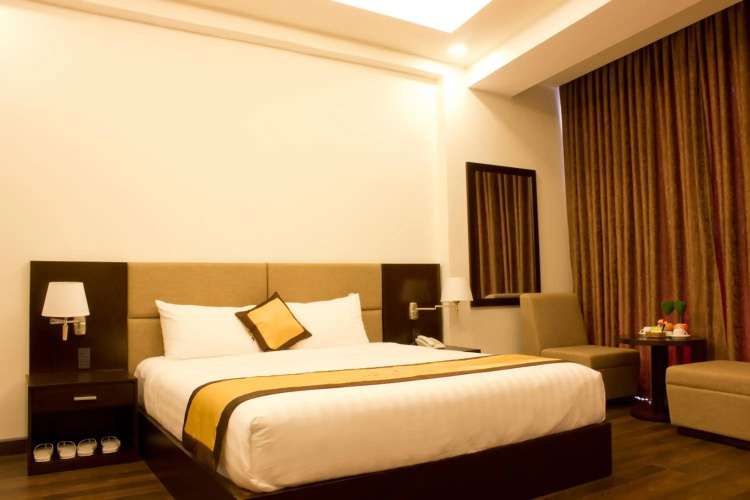 International Hotel
