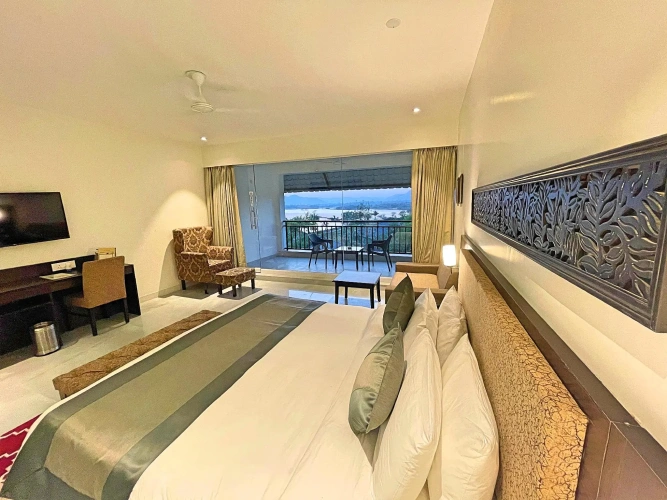 Premium room with lake view
