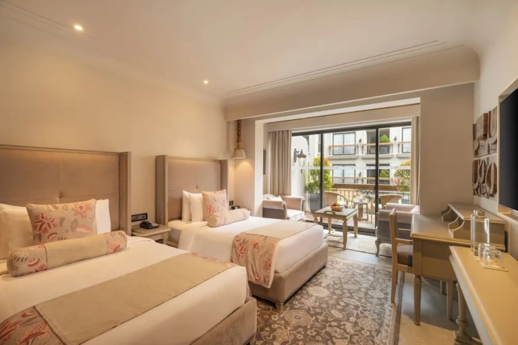 Premium Twin room