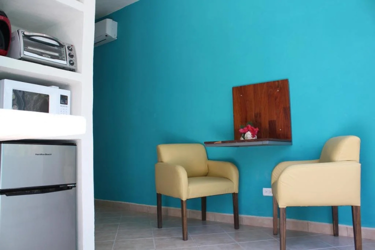 Akumal Jungle Hotel