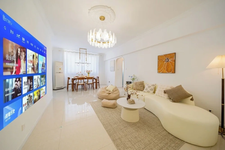 3 Bedrooms Comfort Apartment with city view