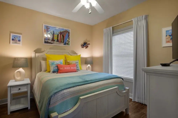 Magnolia Pointe 4887-201 3 Bedroom Condo
