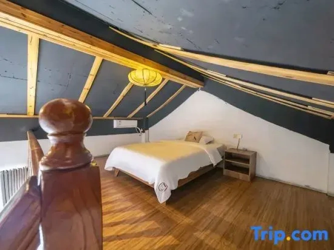 Family Attic Suite