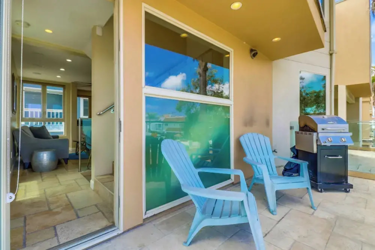Ocean Breeze 1 & 2