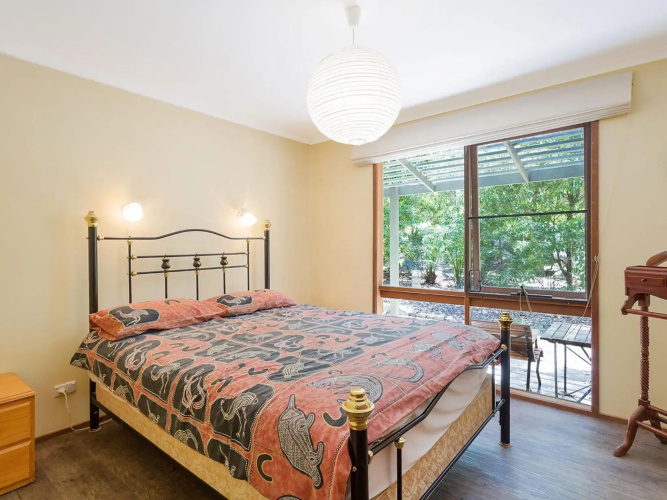 Caseys Pet Friendly Beach Cottage