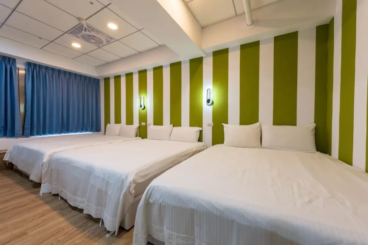 Deluxe room with city view