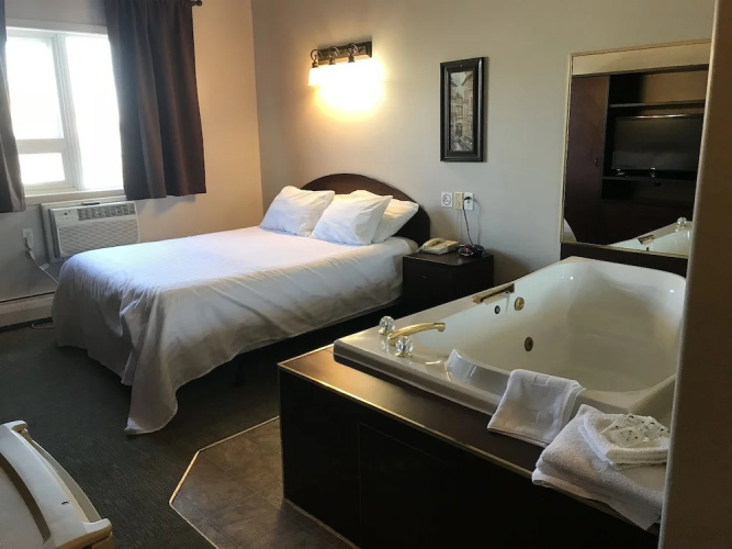 Warman Hotel