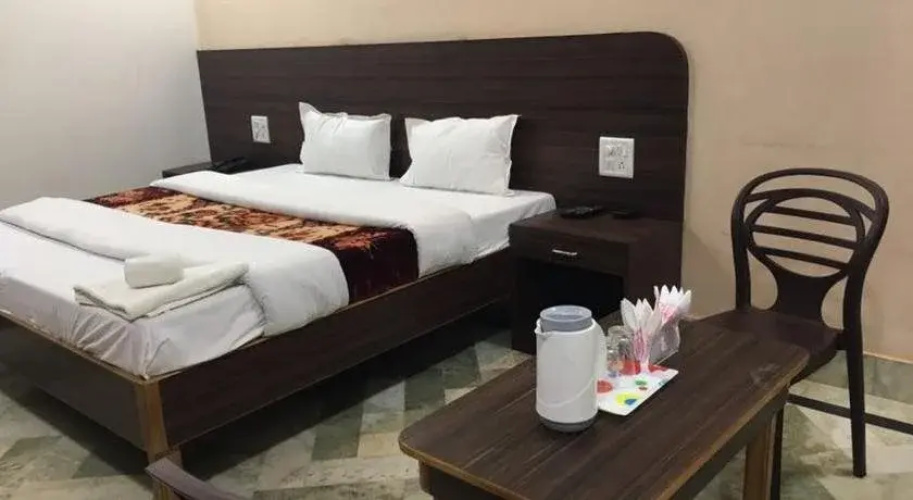 Om Guest House