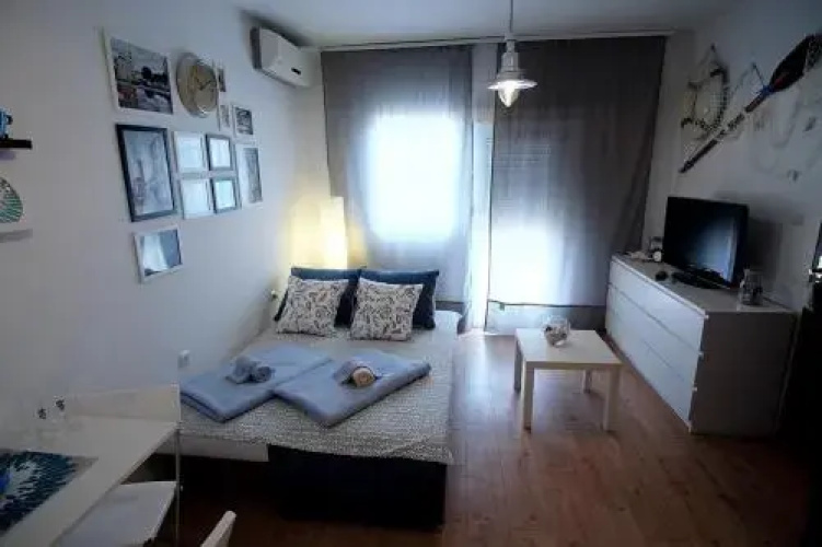 Studio Apartments Shanti