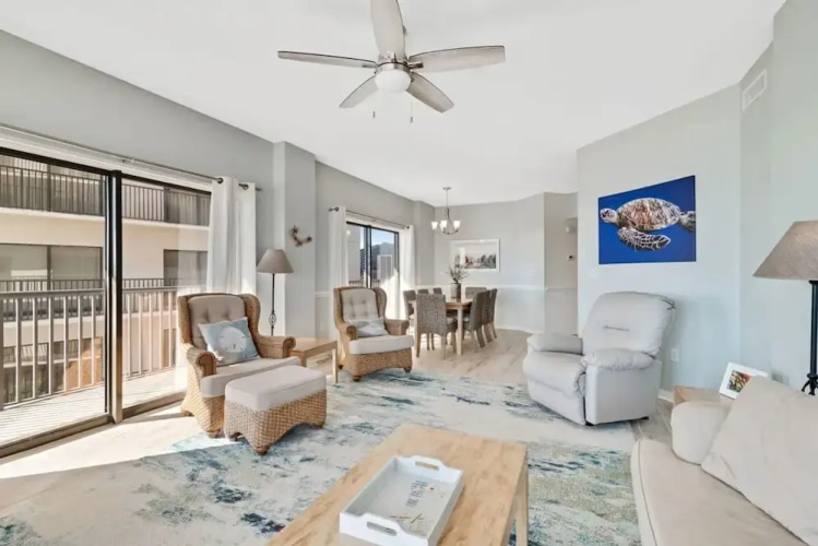 Palms 304 3rd Floor 3 BR 3 BA Corner-unit