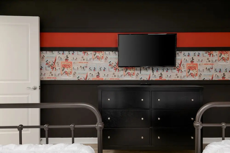 Windsor Wonderland - Boho Disney Retreat