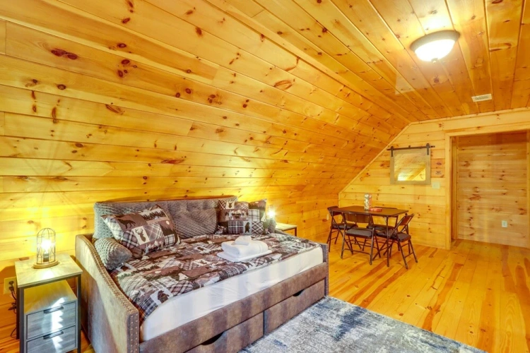 3 Bedrooms Standard room