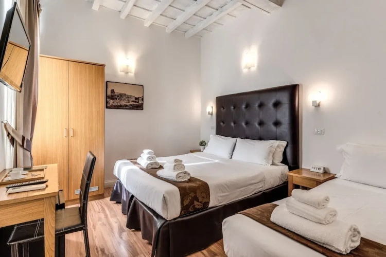 Deluxe Triple room