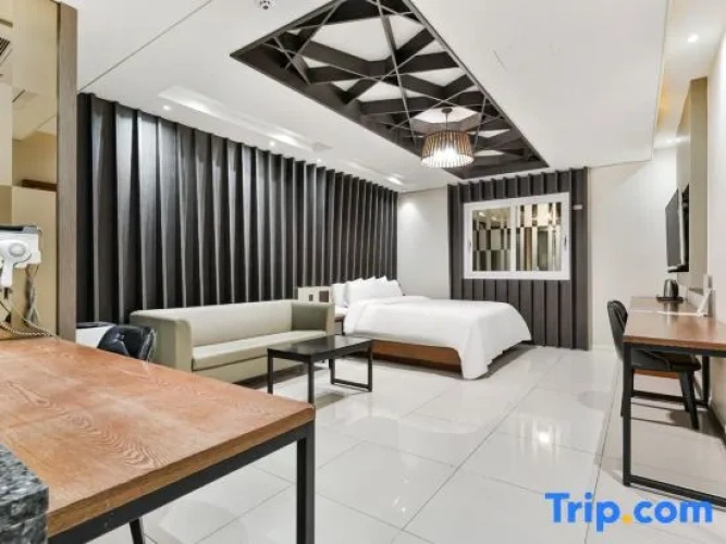 Deluxe Double Suite