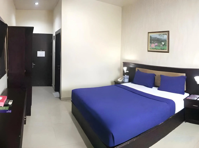 Grand Sari Hotel