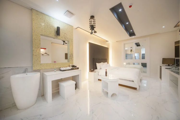 Samho Hotel