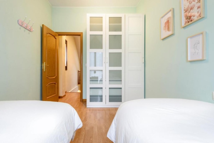 3 Bedrooms Cottage