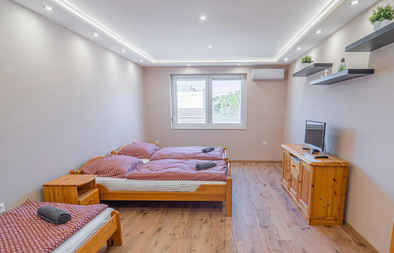Idevár-Lak Apartman